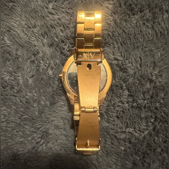 Armani Exchange Golden Watch - Picture 3 of 4